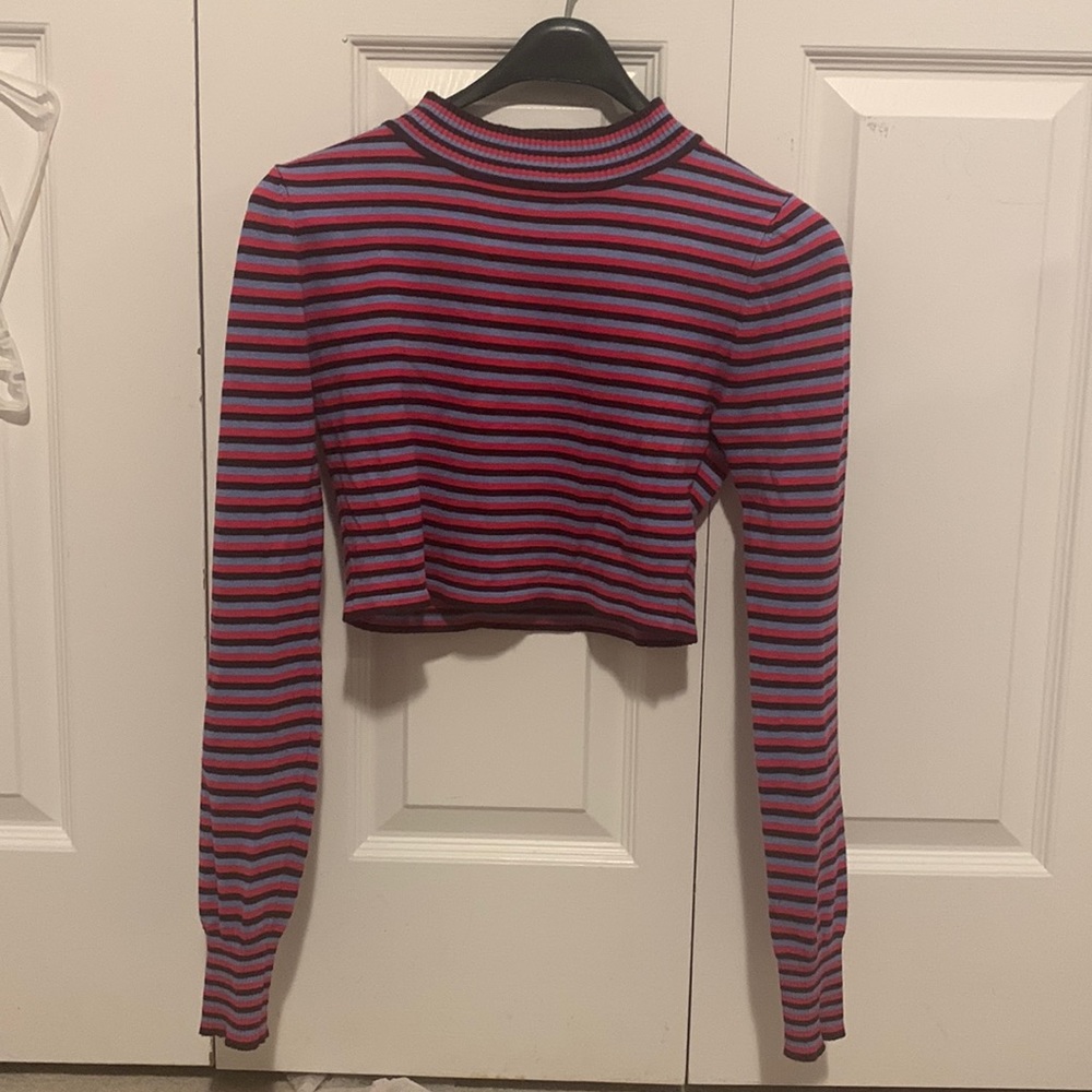 Silence + Noise cropped long sleeve